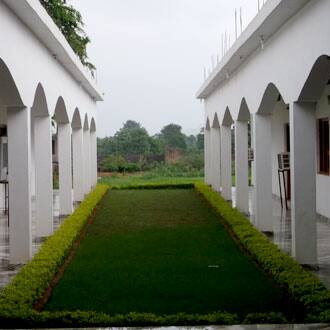 Shiv dhGuest house, Orchha 4